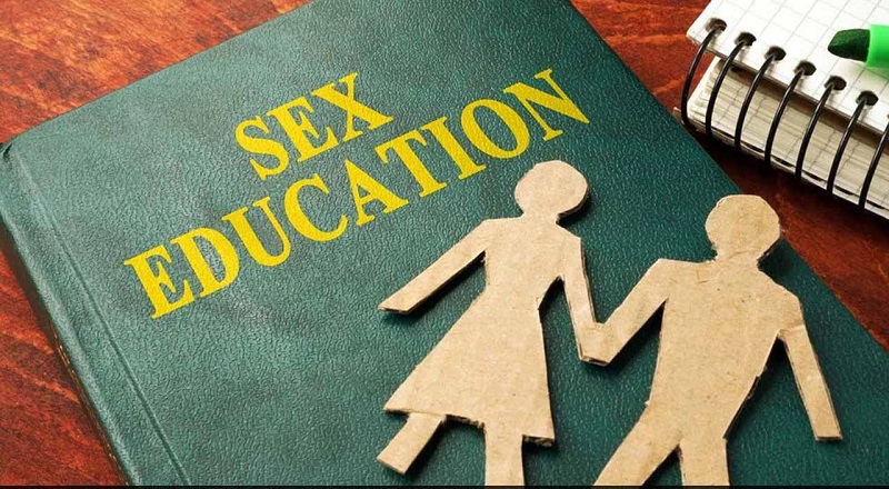 களுத்துறை மாவட்டத்தில் உள்ள பாடசாலை மாணவர்களுக்கு பாலியல் சுகாதார கல்வித் திட்டத்தை நடைமுறைப்படுத்த திடடம்